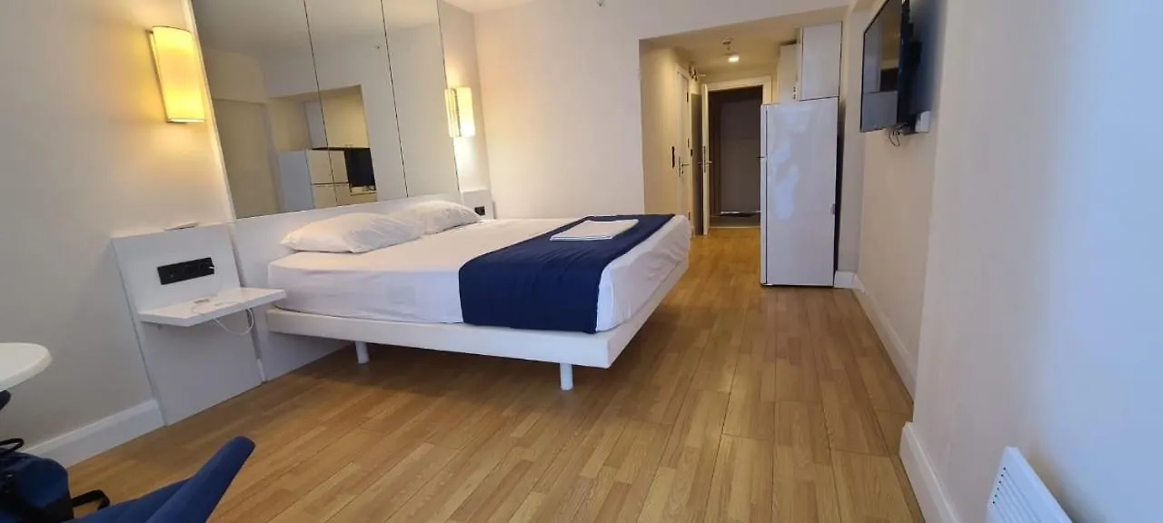 Hotel Orbi City Apartment Block A Angisa
